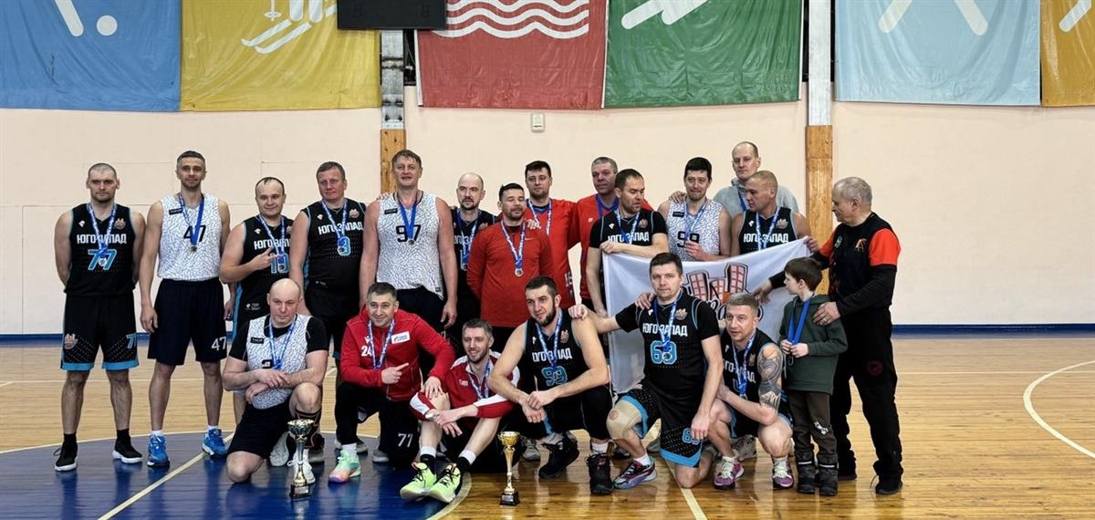 Завершился турнир среди ветеранов 40+ в Томске